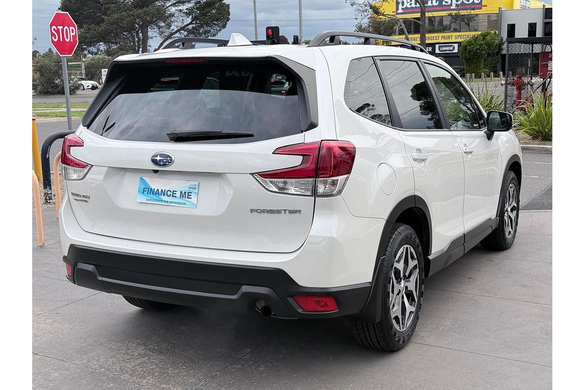 2023 Subaru Forester 2.5i 50 Years Edition S5