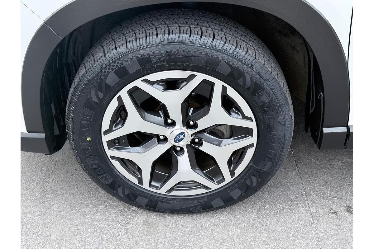 2023 Subaru Forester 2.5i 50 Years Edition S5