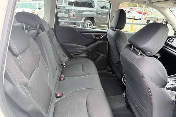 2023 Subaru Forester 2.5i 50 Years Edition S5