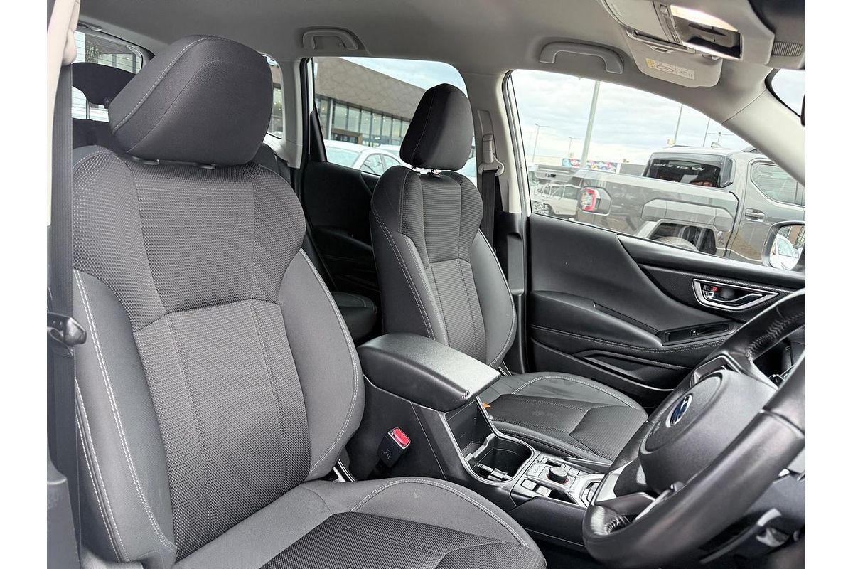 2023 Subaru Forester 2.5i 50 Years Edition S5