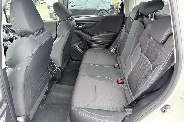 2023 Subaru Forester 2.5i 50 Years Edition S5