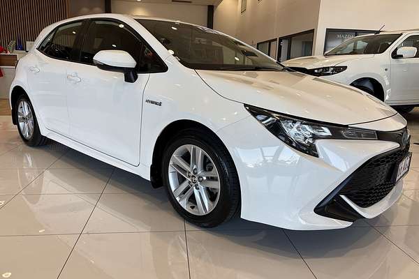 2020 Toyota Corolla Ascent Sport Hybrid ZWE211R