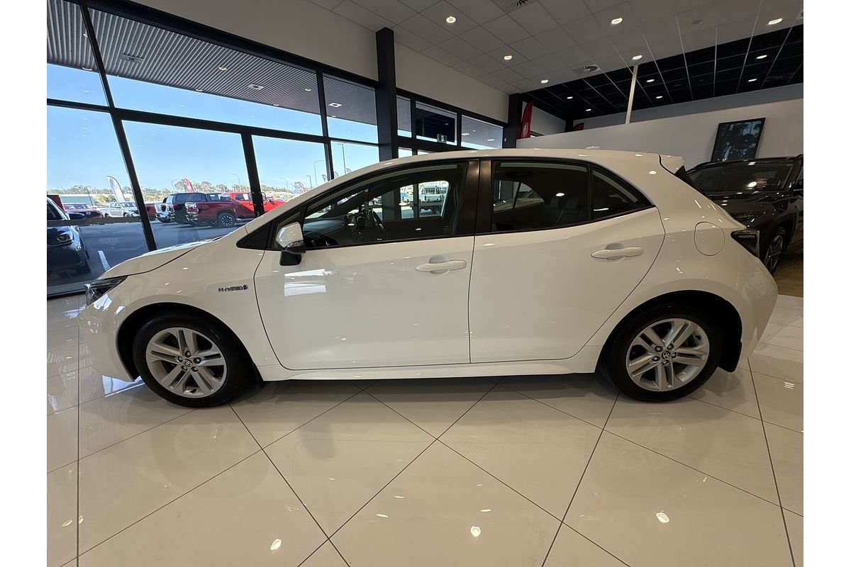 2020 Toyota Corolla Ascent Sport Hybrid ZWE211R