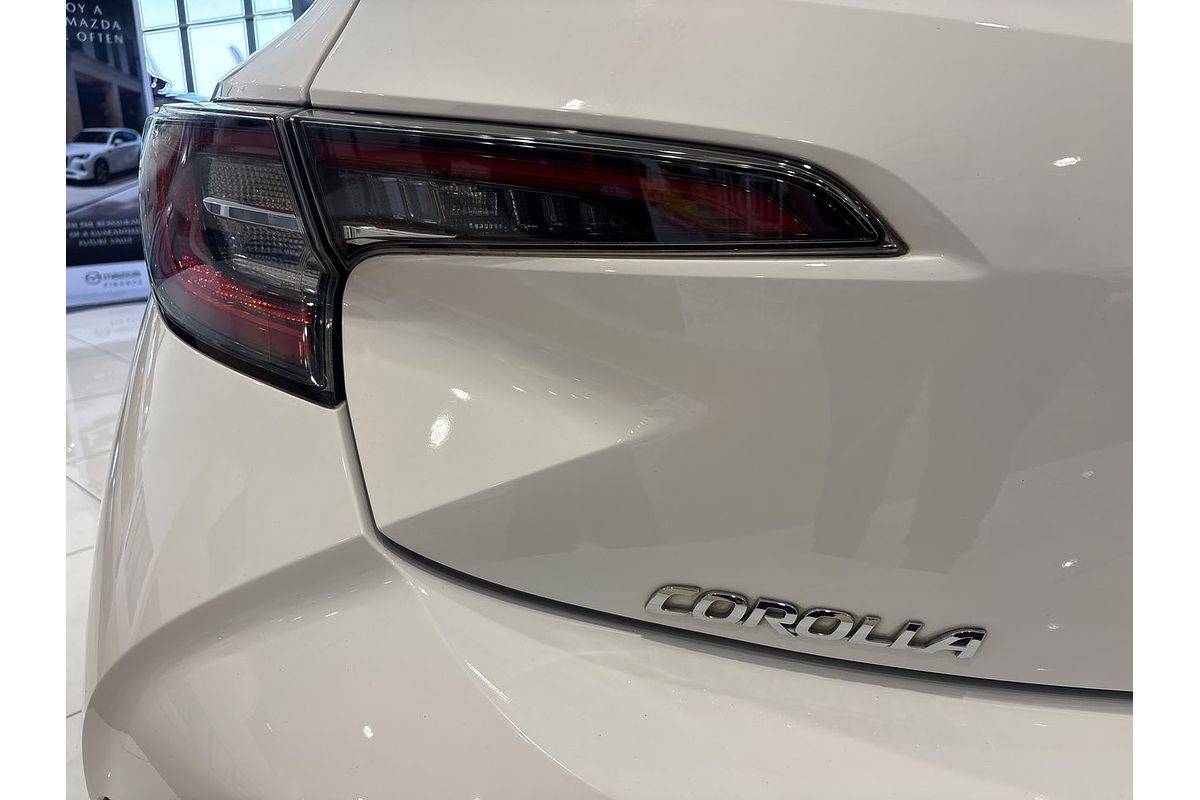 2020 Toyota Corolla Ascent Sport Hybrid ZWE211R