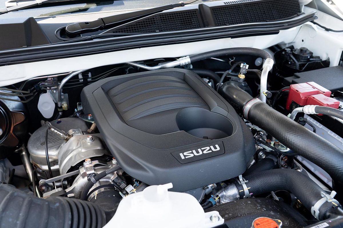 2025 Isuzu MU-X LS-U