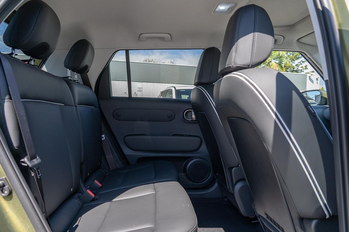 2025 Hyundai INSTER Cross AX.V1