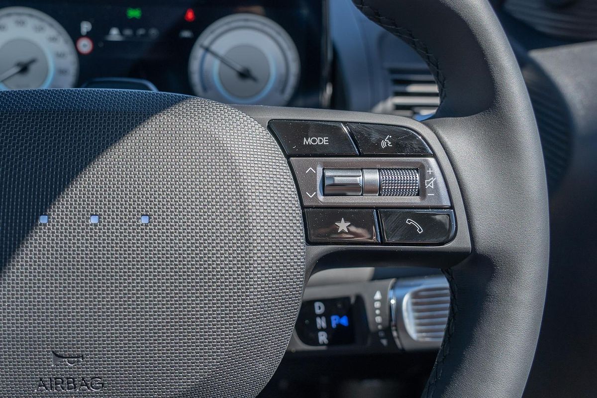 2025 Hyundai INSTER Cross AX.V1