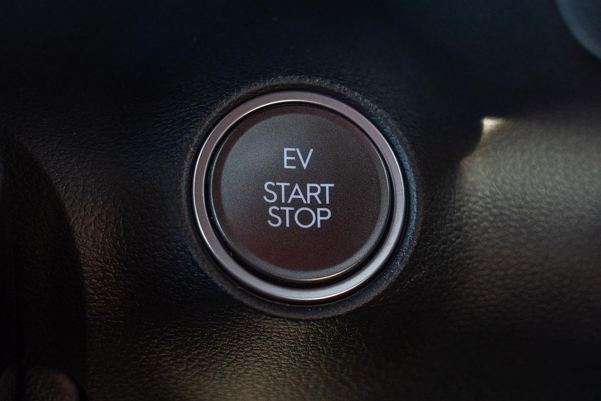 2025 Hyundai INSTER Cross AX.V1