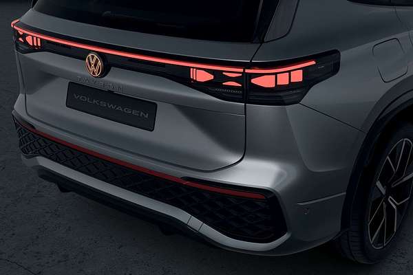 2025 Volkswagen Tayron 195TSI R-Line R4