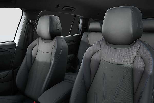 2025 Volkswagen Tayron 195TSI R-Line R4