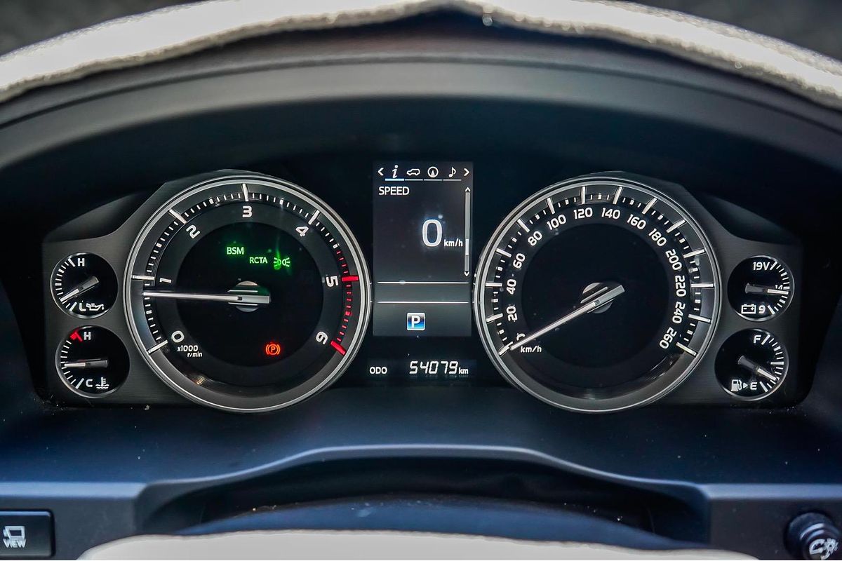 2020 Toyota Landcruiser VX VDJ200R