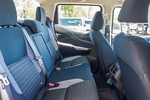 2024 Nissan Navara PRO-4X Warrior D23 4X4