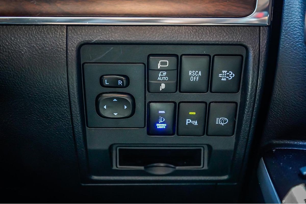 2020 Toyota Landcruiser VX VDJ200R