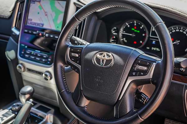 2020 Toyota Landcruiser VX VDJ200R