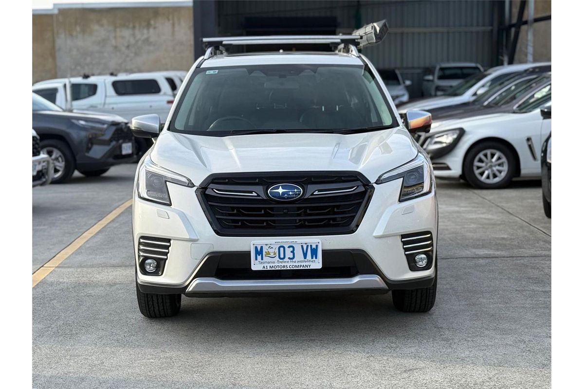 2022 Subaru Forester Hybrid S S5