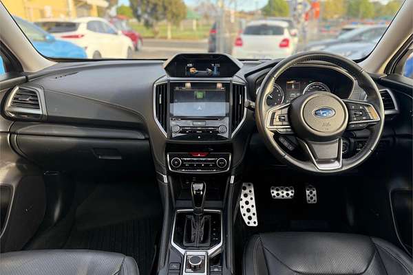 2022 Subaru Forester Hybrid S S5