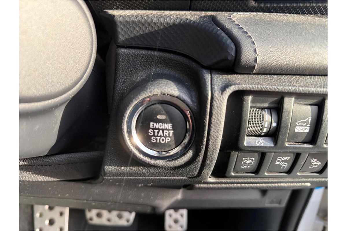 2022 Subaru Forester Hybrid S S5