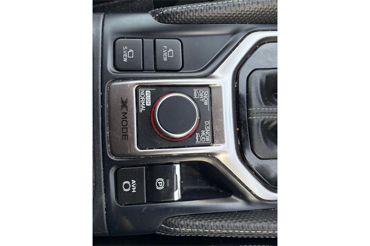 2022 Subaru Forester Hybrid S S5