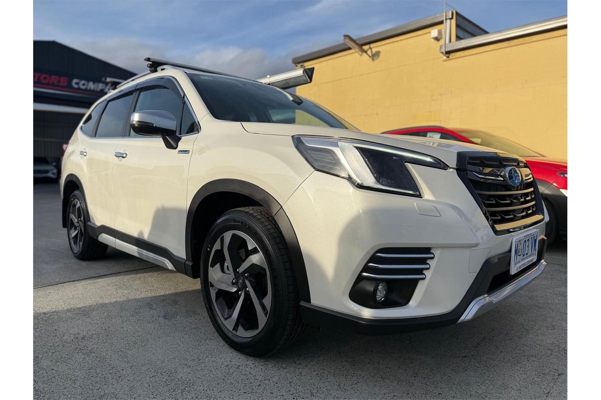 2022 Subaru Forester Hybrid S S5