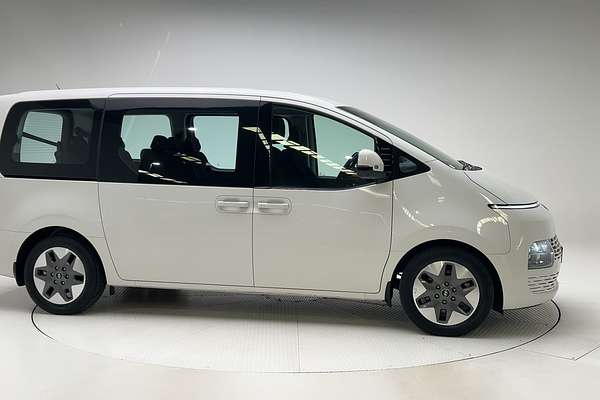 2022 Hyundai STARIA Highlander US4.V1