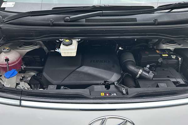 2022 Hyundai STARIA Highlander US4.V1