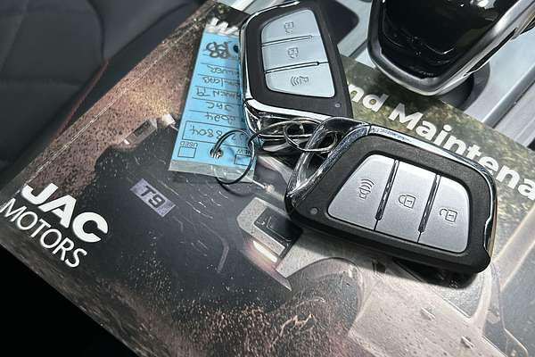 2024 JAC T9 Haven All Wheel Drive