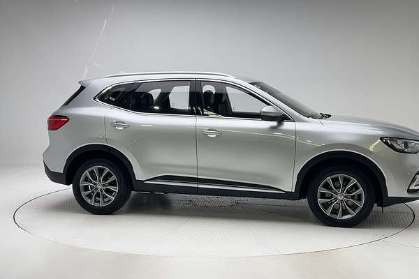 2022 MG HS Vibe SAS23