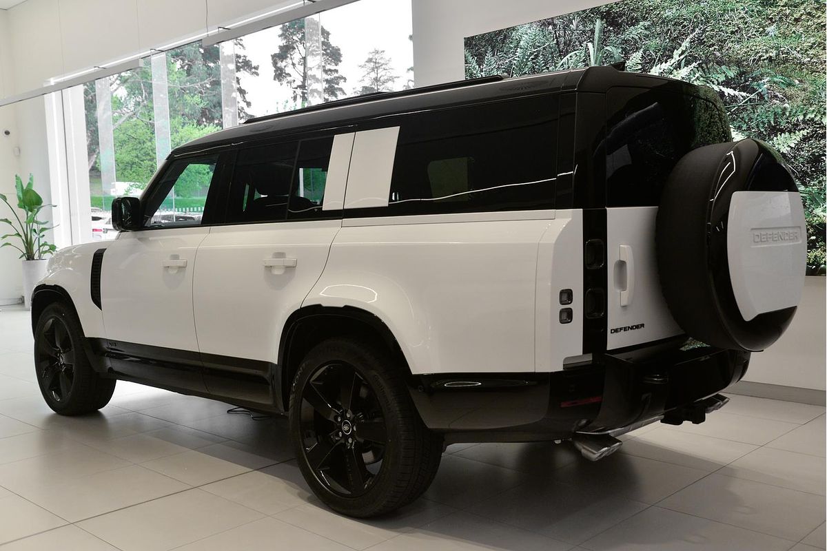2025 Land Rover Defender 130 P500 V8 L663