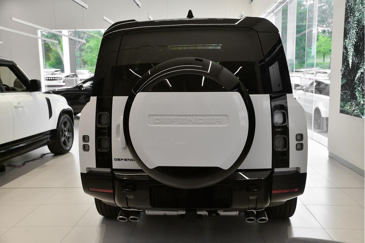 2025 Land Rover Defender 130 P500 V8 L663
