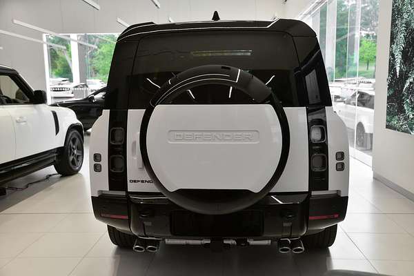 2025 Land Rover Defender 130 P500 V8 L663
