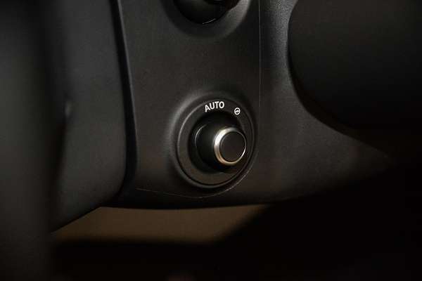 2025 Land Rover Defender 110 D350 X-Dynamic SE L663