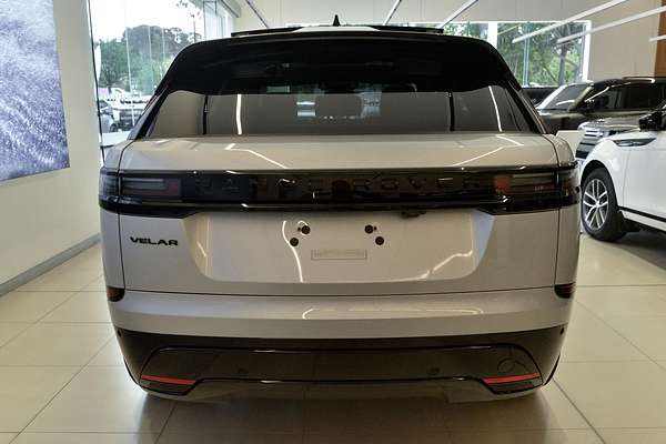 2024 Land Rover Range Rover Velar P250 Dynamic SE L560