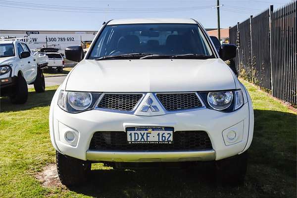 2012 Mitsubishi Triton GL-R MN 4X4