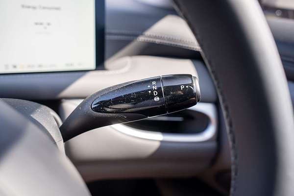 2025 MG IM5 Performance P12L