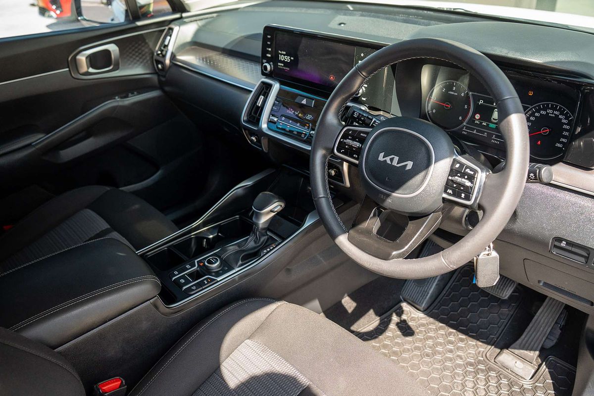 2021 Kia Sorento Sport MQ4
