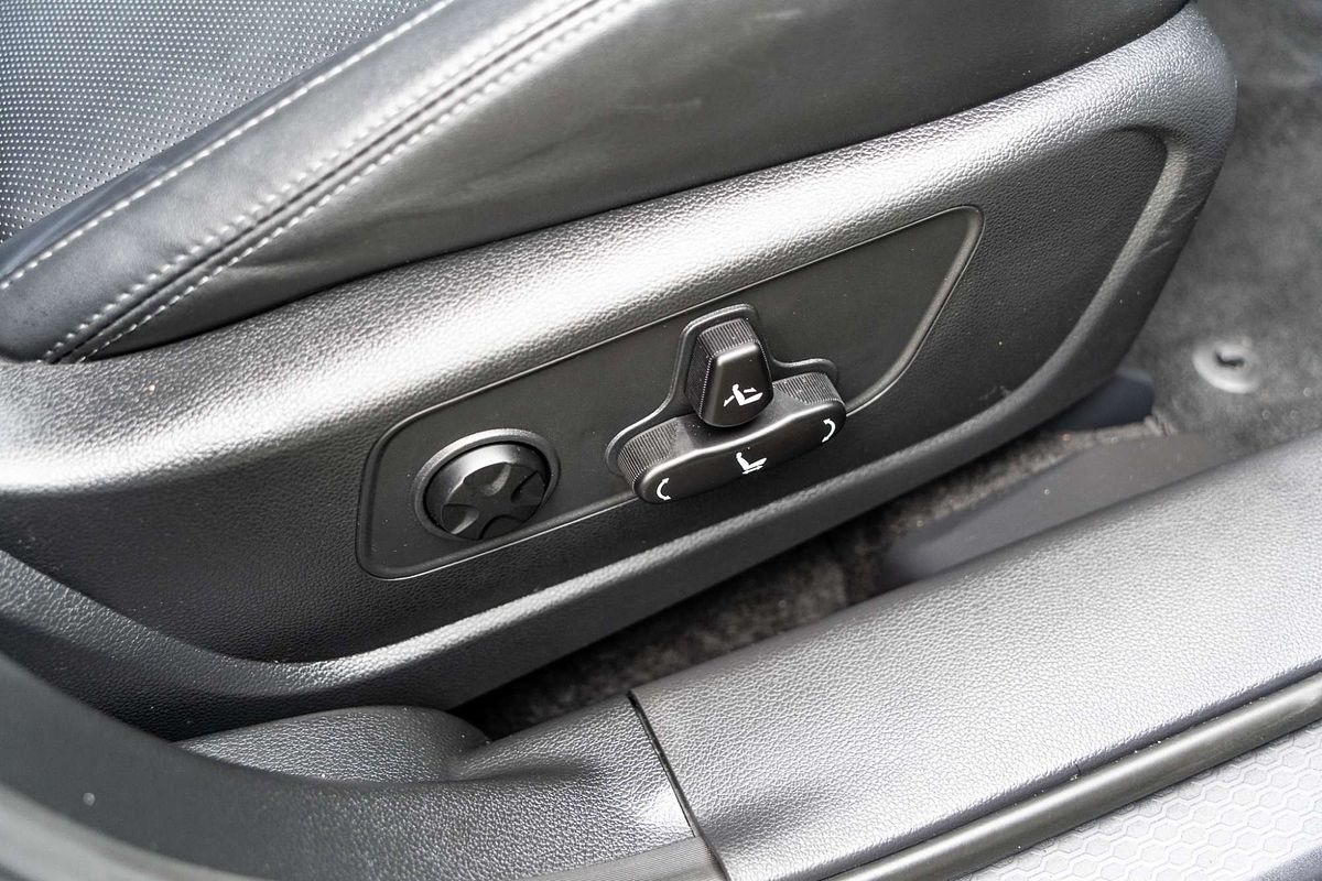 2022 SsangYong Korando Ultimate C300