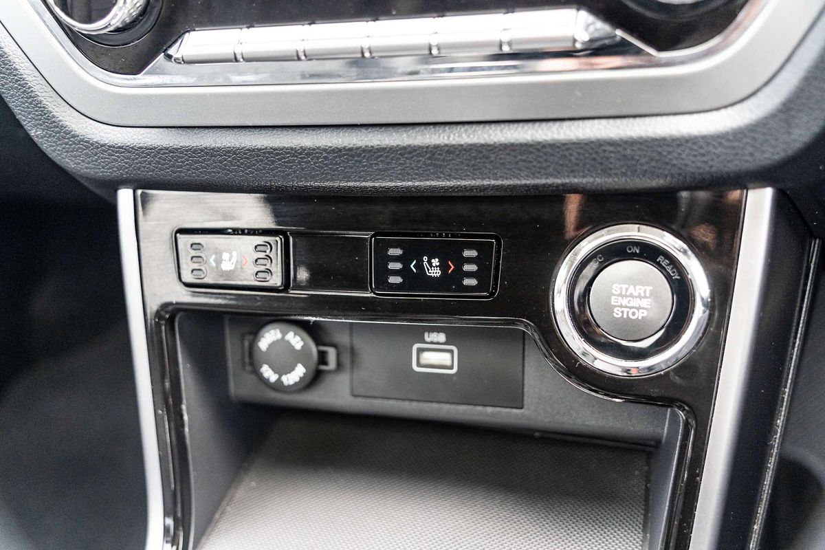 2022 SsangYong Korando Ultimate C300
