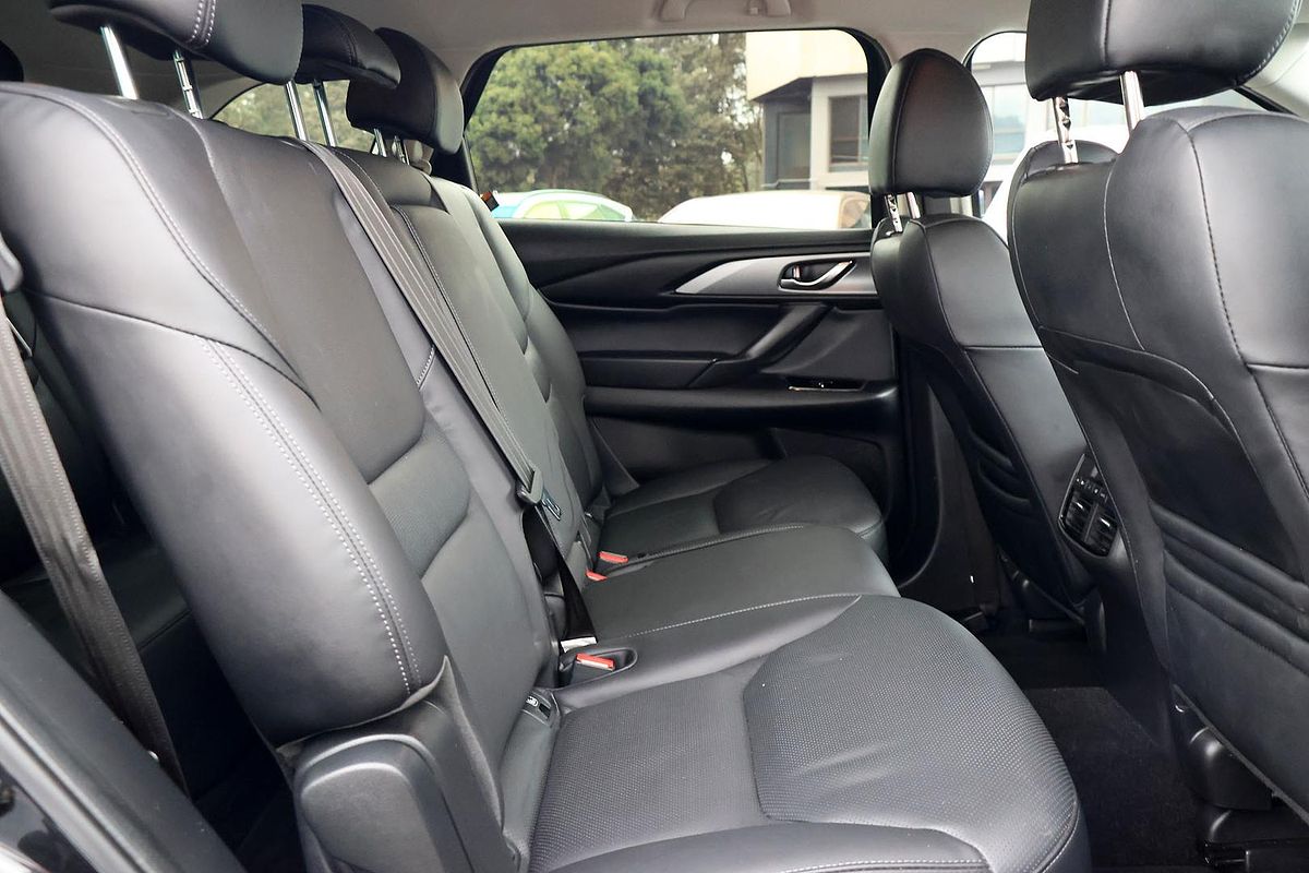 2023 Mazda CX-9 Touring TC