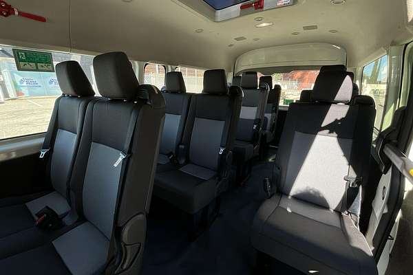 2021 Toyota Hiace Commuter GDH322R ELWB High Roof