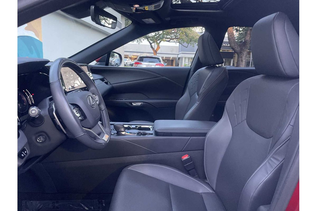 2023 Lexus RX Premium