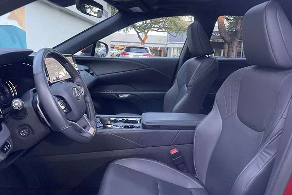 2023 Lexus RX Premium