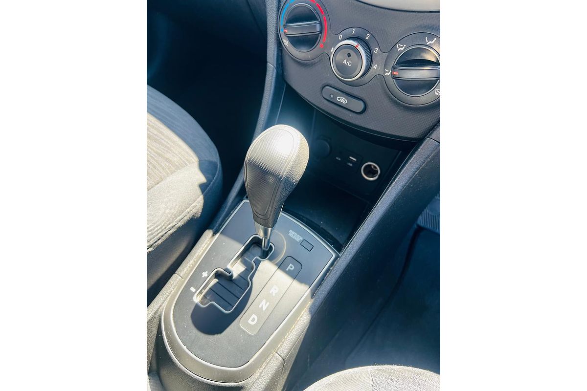 2016 Hyundai Accent Active RB3