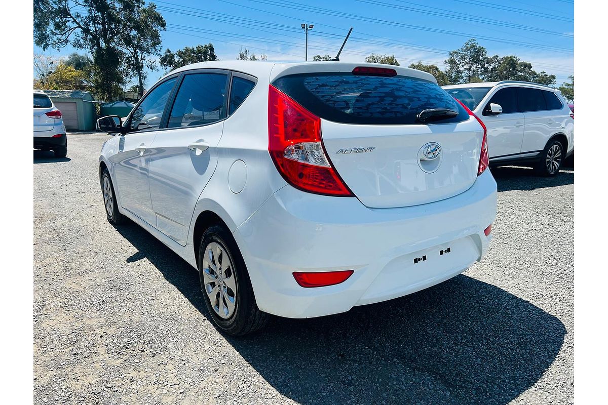 2016 Hyundai Accent Active RB3