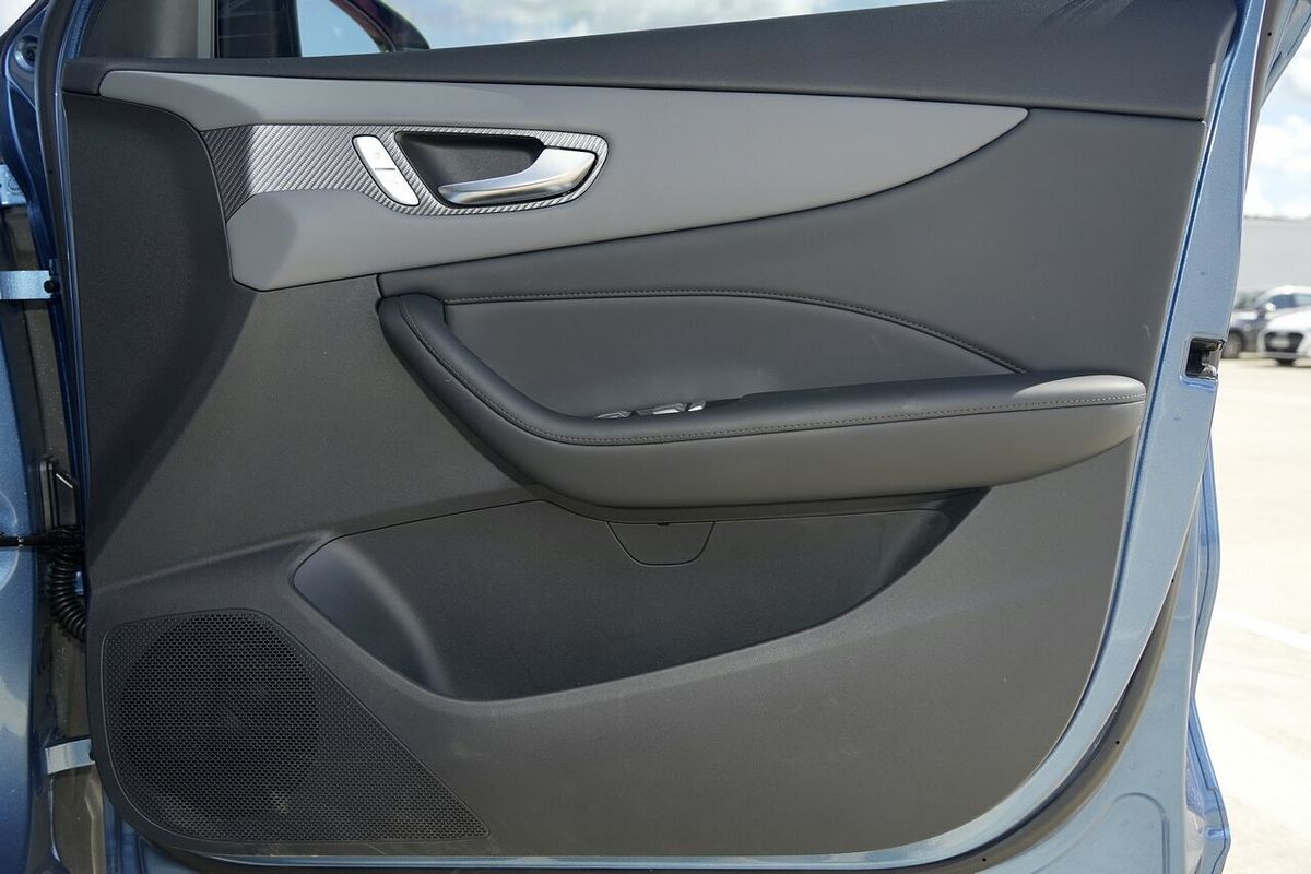2025 MG MGS5 EV Essence 62 ZS3EM