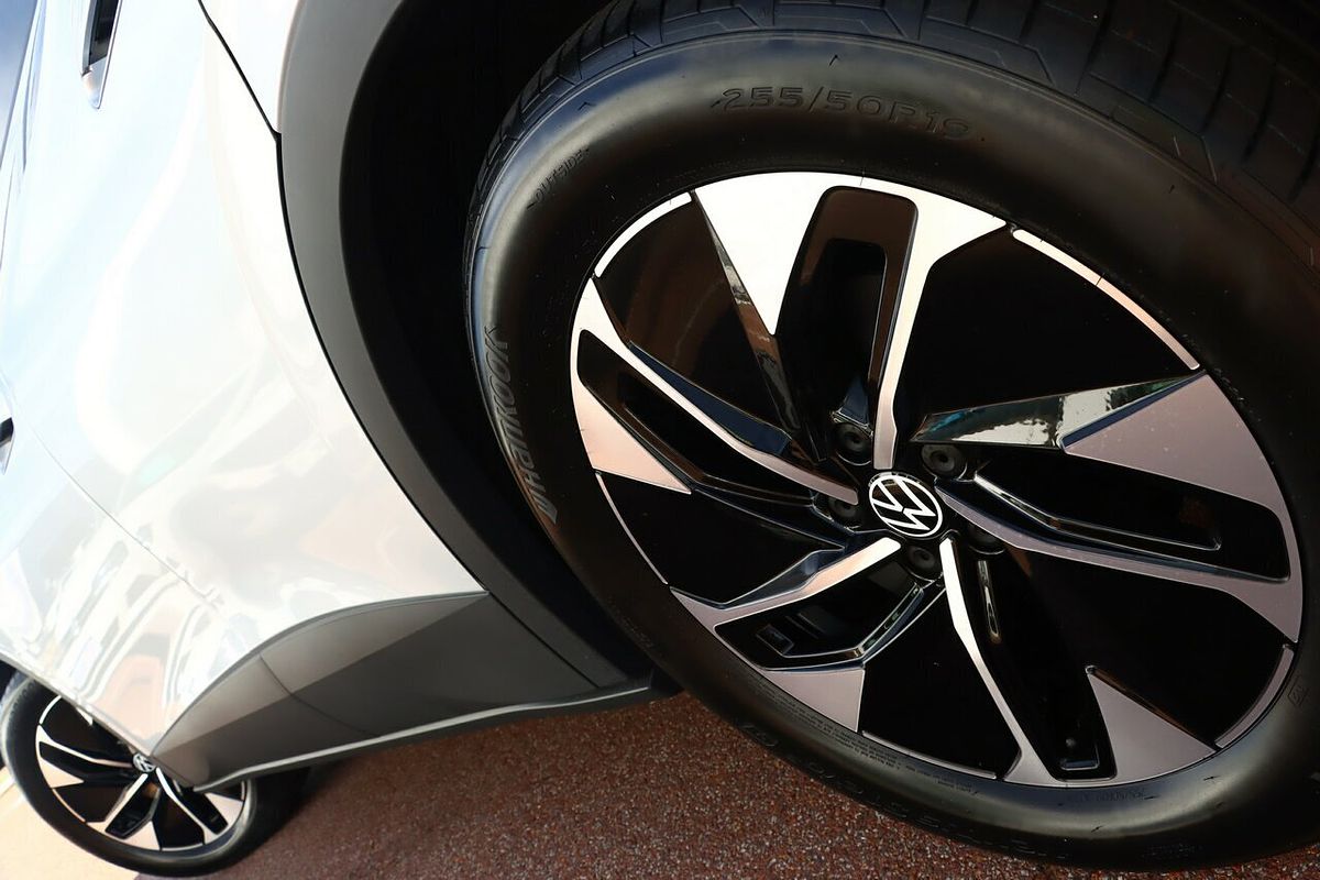 2025 Volkswagen ID.4 Pro E2