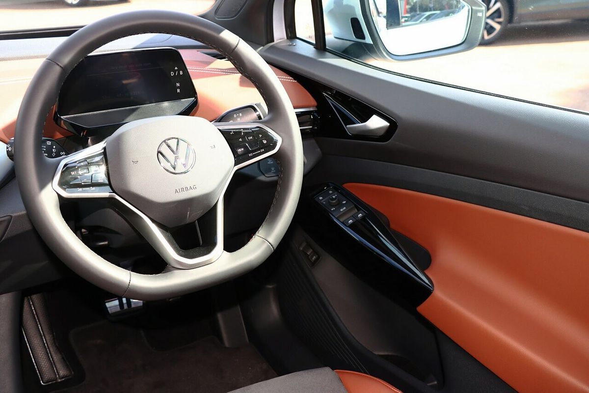 2025 Volkswagen ID.4 Pro E2