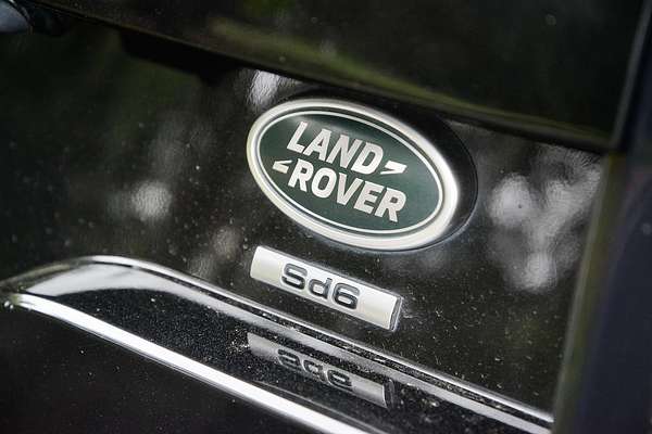 2020 Land Rover Discovery SD6 SE Series 5