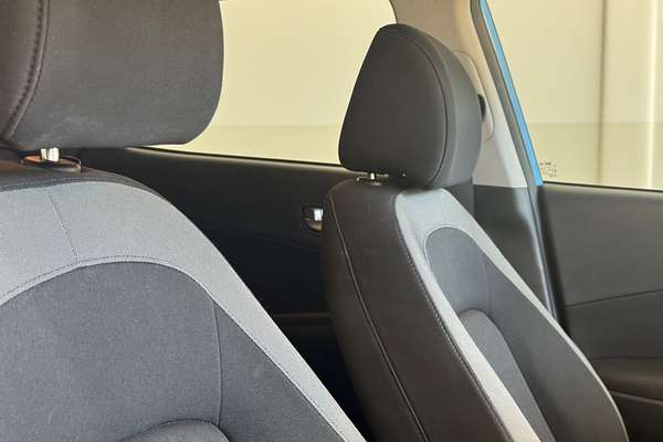 2020 Hyundai Kona Go OS.3