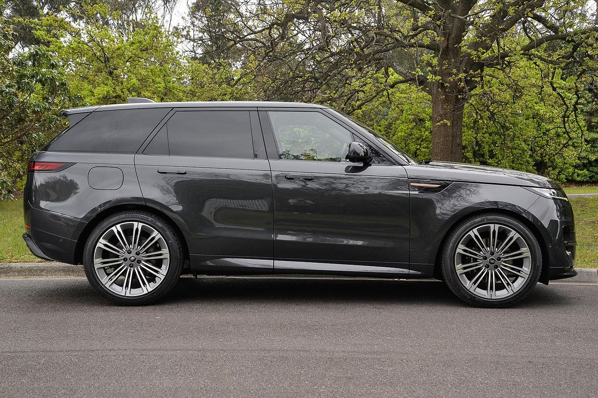2025 Land Rover Range Rover Sport D350 Dynamic HSE L461
