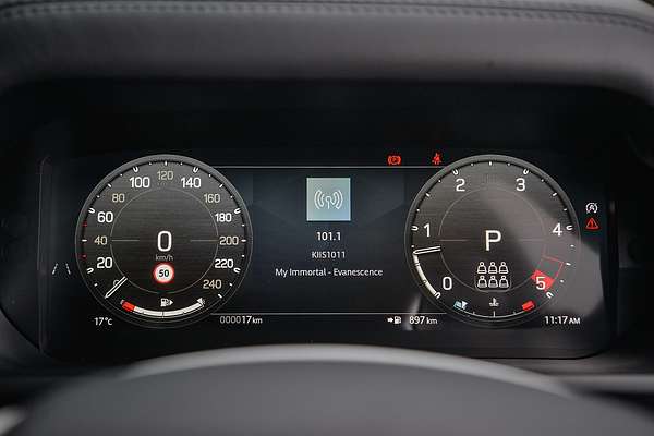 2025 Land Rover Defender 130 D350 X-Dynamic SE L663